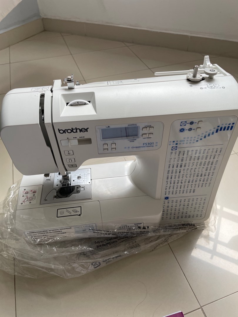 Brother Sewing Machine FS101, TV & Home Appliances, Other Home