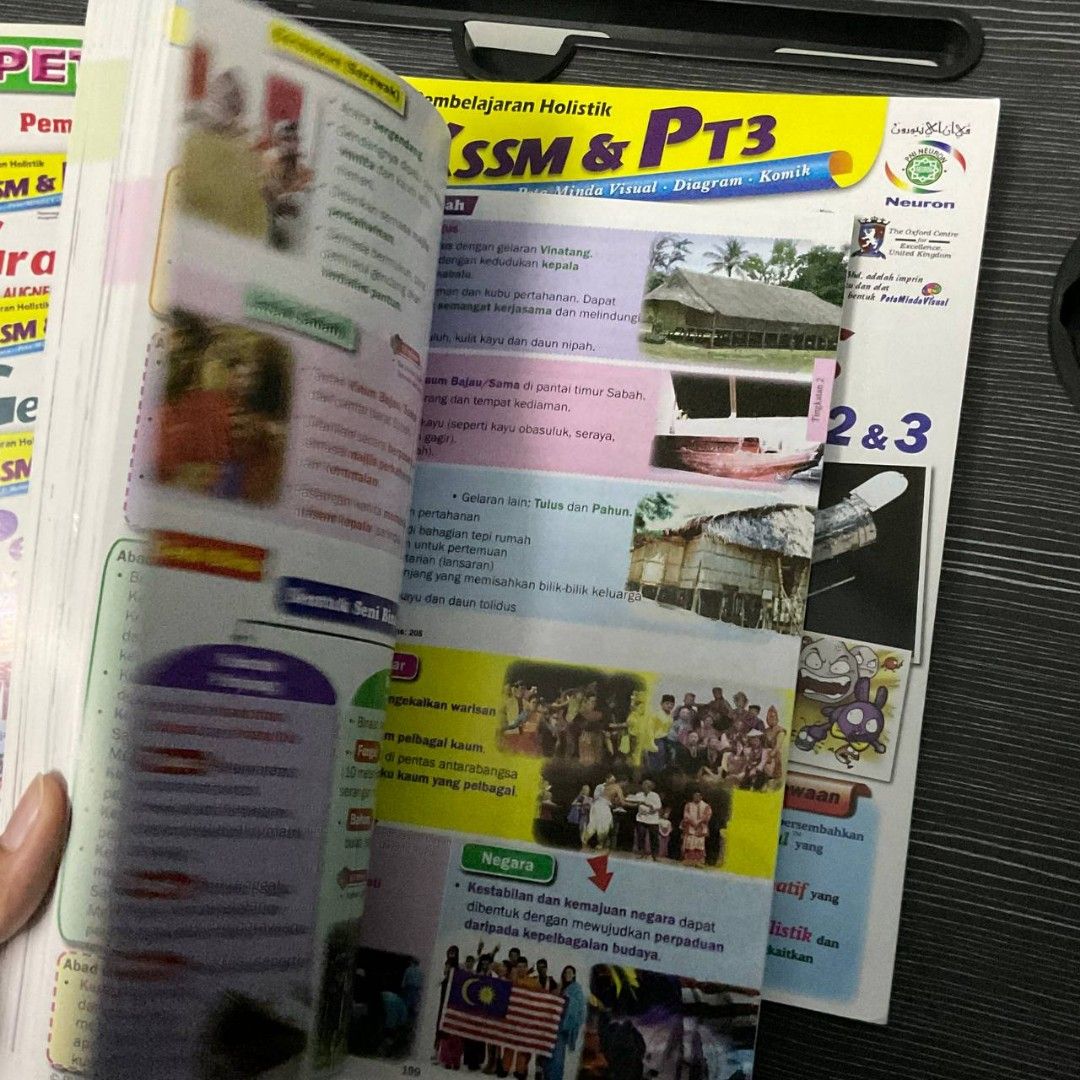 buku nota sains sejarah tingkatan 1 2 3, Hobbies & Toys, Books