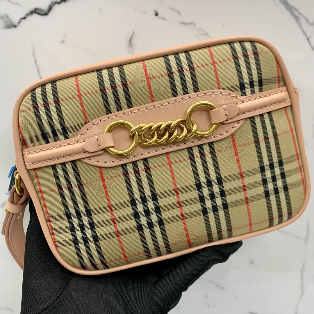 Burberry leather clearance link bag
