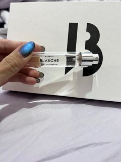 （分類：）位於 。 由 bublubluee 提交（商品編號 1200544881，圖片 1）。簡介： 。