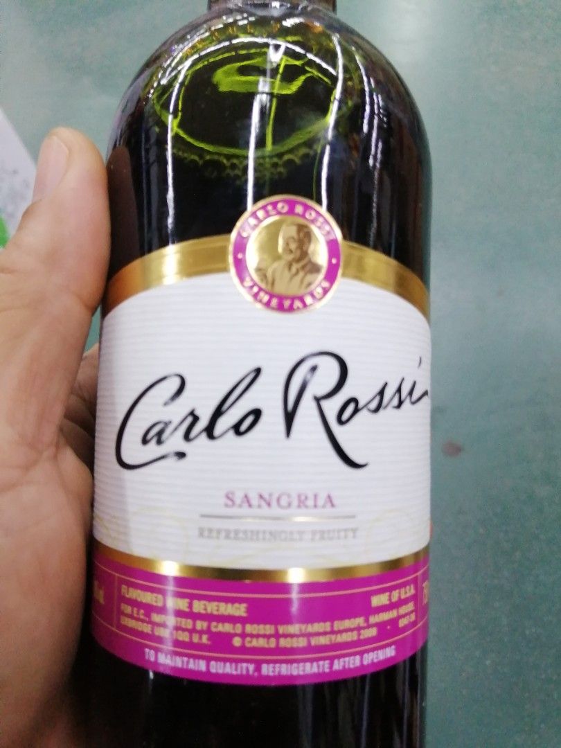 Carlo rossi red wine, Everything Else, Others on Carousell