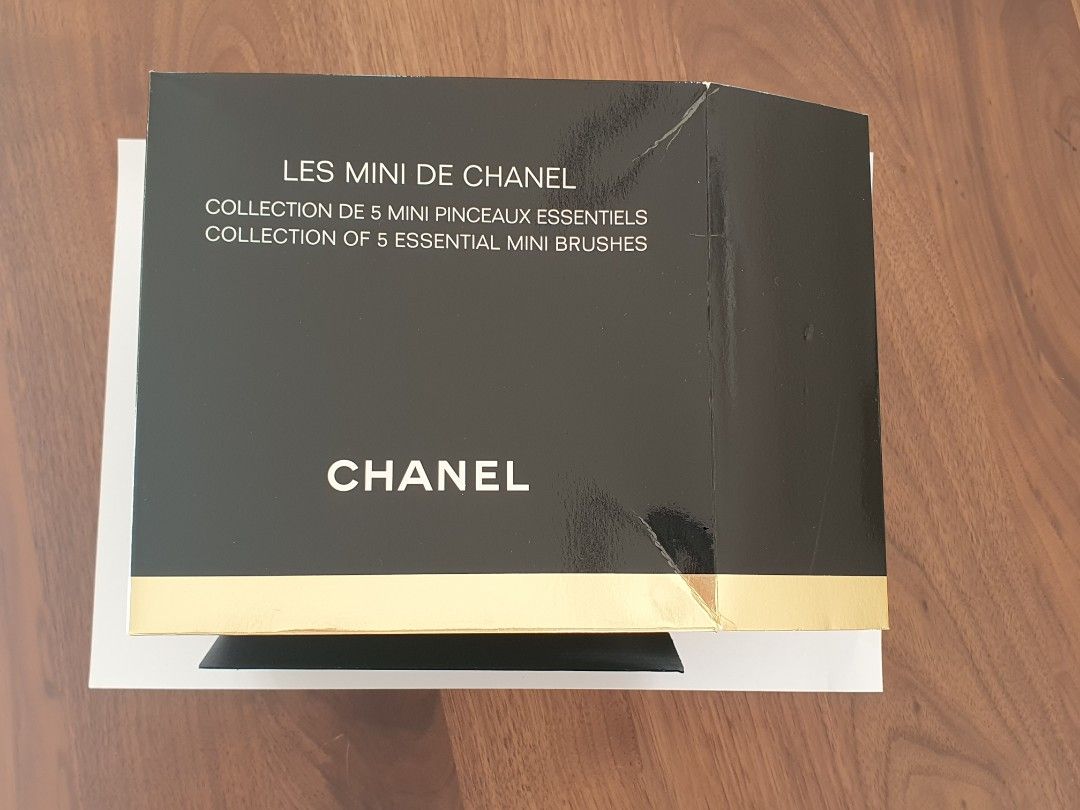 Chanel Mini Brushes Set Limited Edition, Beauty & Personal Care, Face