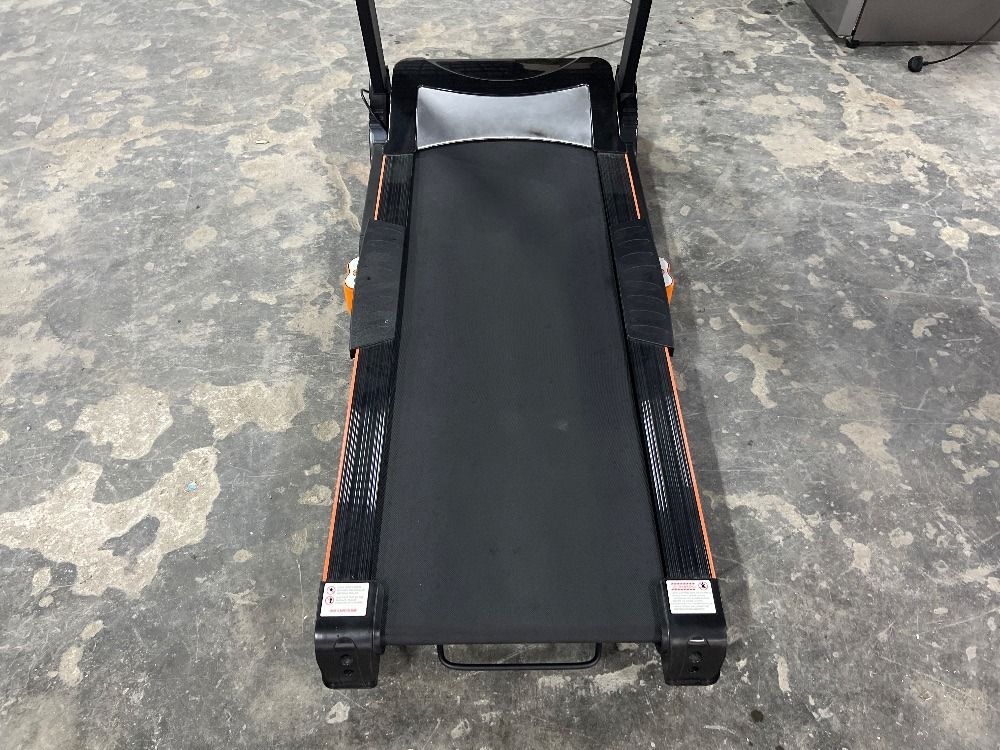 COLUMBUS FITNESS S900 Treadmill with 4.5 Horsepower / Treadmill