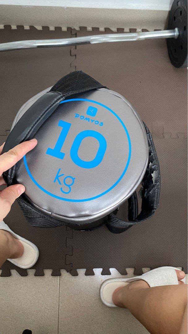 decathlon sand bag 10k, Sports Equipment, Exercise & Fitness, Weights