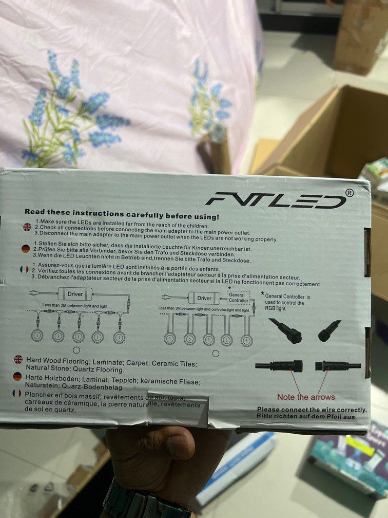 Deck lights (Category: Lighting) located in Singapore. Submitted by zaseer_98 (Listing ID 1200562136, Image 3). Description: New in box. Not used.