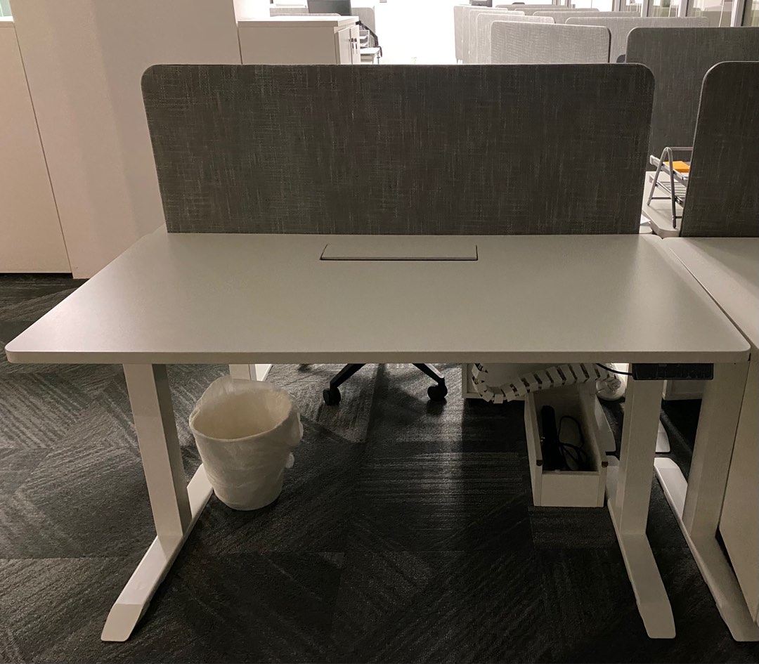 [ERGONOMIC ADJUSTABLE STANDING DESK] TiMotionpowered Standing Working