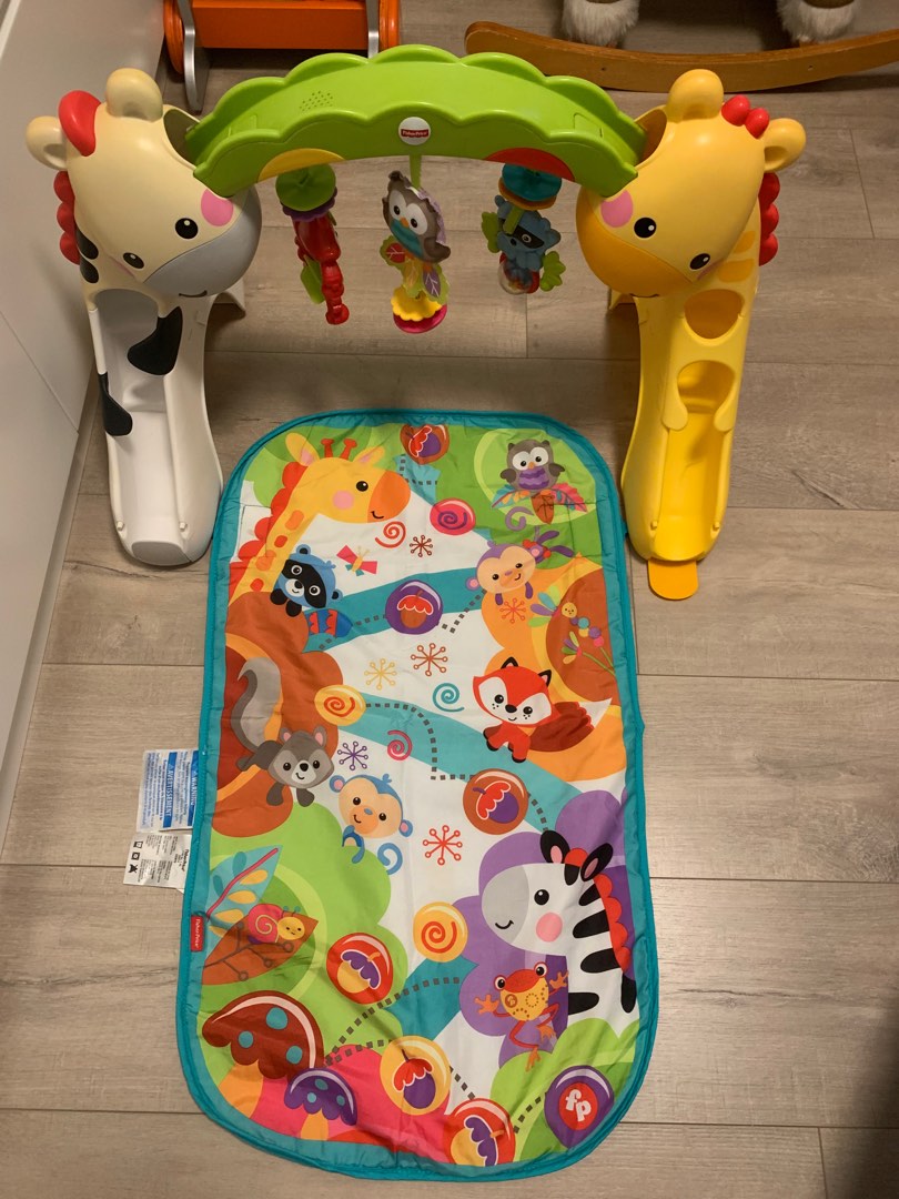 Fisher Price Play mat, 兒童＆孕婦用品, 嬰兒玩具 Carousell