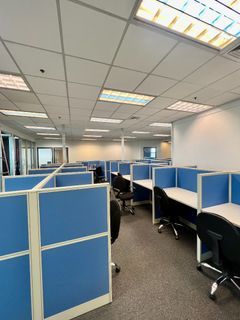 400 SQM PENTHOUSE OFFICE SPACE FOR RENT IN PHILAMLIFE PASEO DE ROXAS MAKATI PRIME LOCATION