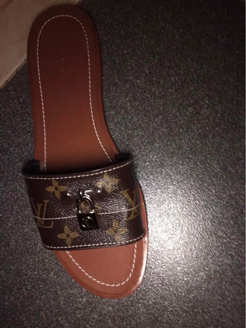 Authentic LV lock it flat mule for Sale in Orlando, FL - OfferUp