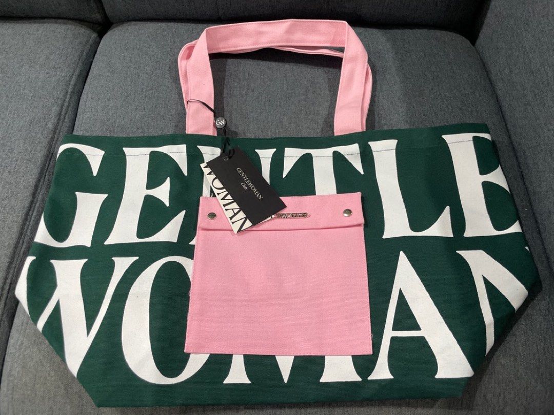 Gentle woman painted wall tote (green), Women's Fashion, Bags & Wallets ...