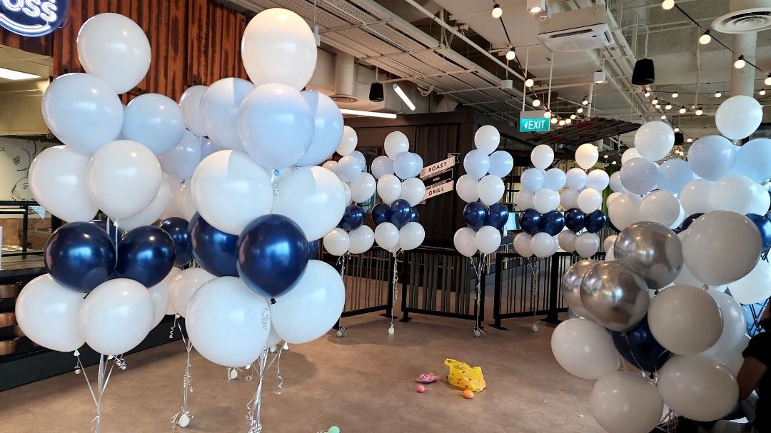 Helium Balloons / Cluster balloons Wholesale, Hobbies & Toys