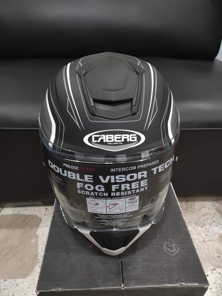 Helmet Caberg Drift Evo, Motorbikes, Motorbike Parts & Accessories