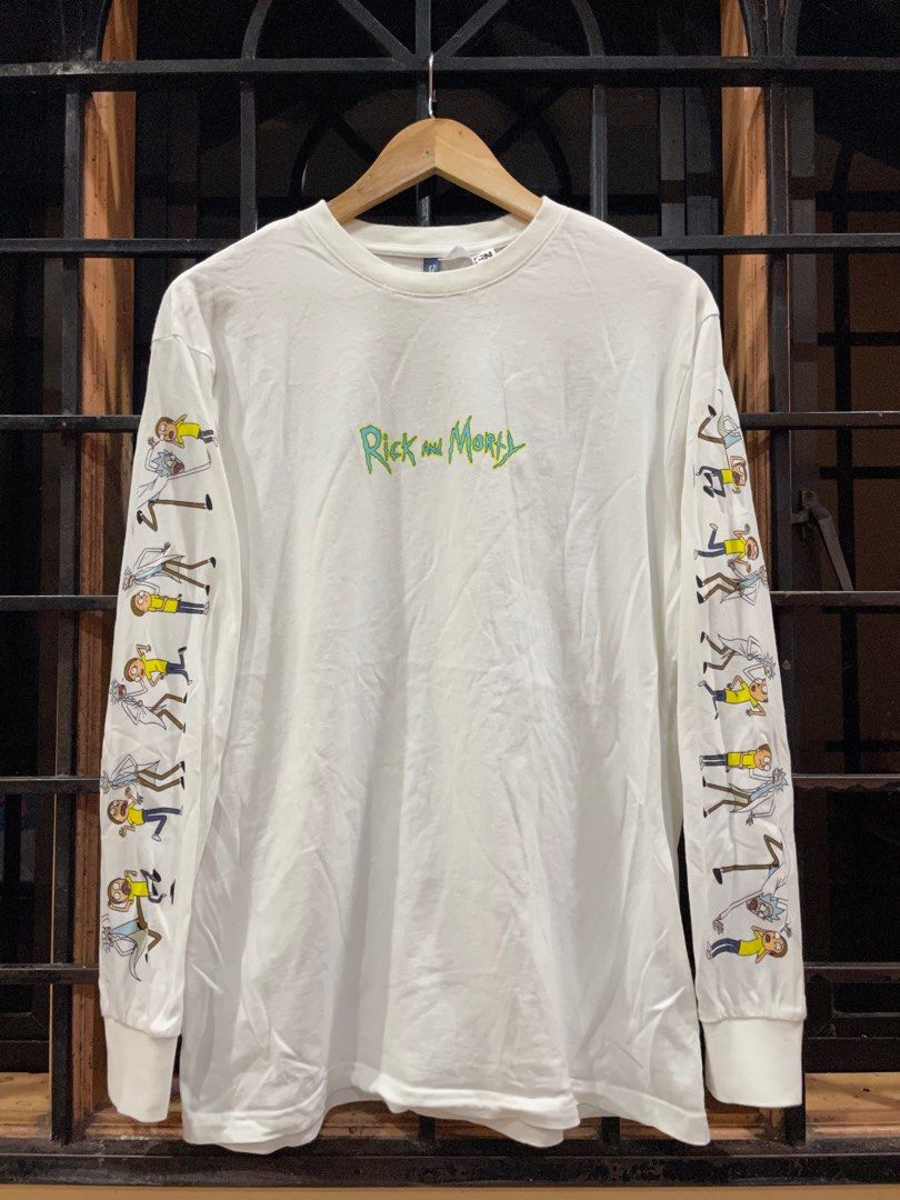 H M Rick and Morty long sleeve shirt Men s Fashion Tops Sets