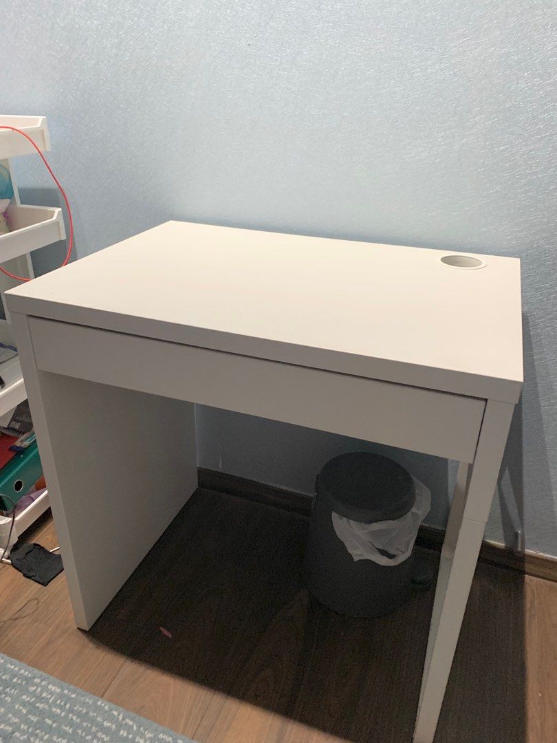 Ikea Micke Desk/Table, Furniture & Home Living, Furniture, Tables