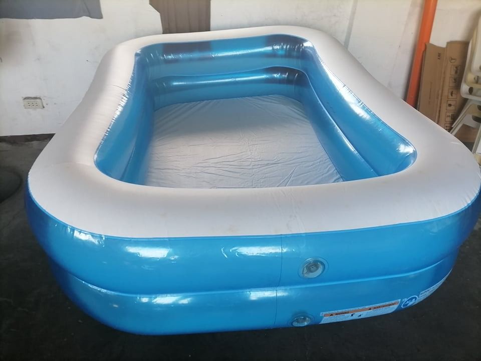 Inflatable Pool with Manual Pump, Sports Equipment, Sports & Games