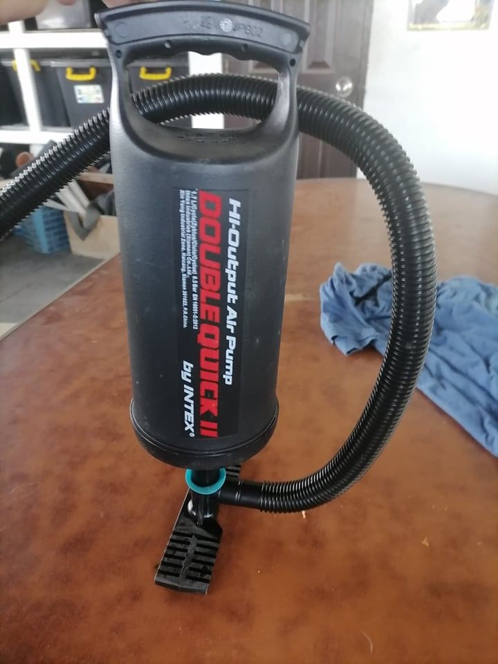 Inflatable Pool with Manual Pump, Sports Equipment, Sports & Games