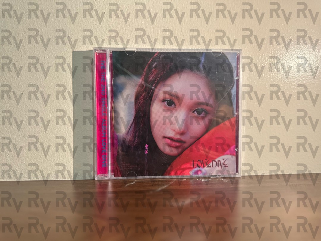 IVE Love Dive Jewel Case (Leeseo), Hobbies & Toys, Memorabilia & Collectibles, KWave on