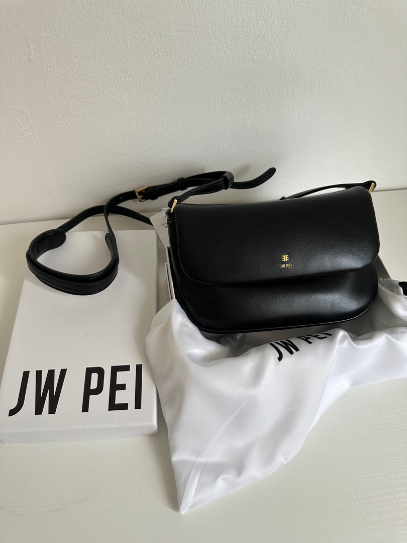 JW PEI DARLA CROSSBODY BAG, Women's Fashion, Bags & Wallets, Cross-body ...
