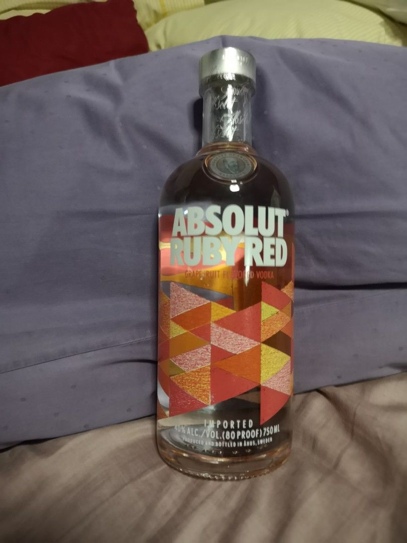 Limited Ed. ABSOLUT Ruby Red Grapefruit Vodka 750ml/75cl, Food & Drinks