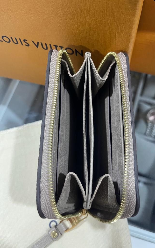 Auth Used Louis Vuitton LV Zippy Coin Case Purse Monogram Empreinte M68696  Gray