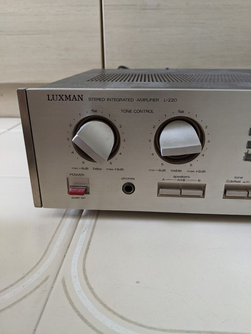 LUXMAN L220 Integrated Amplifier, Audio, Soundbars, Speakers
