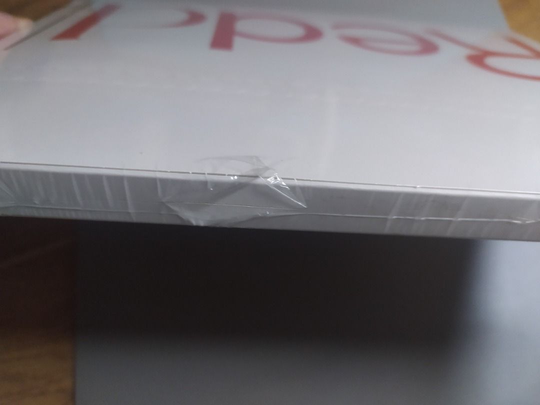 Mamamoo Wheein Redd Album (sealed with folded poster) (Category: CDs & DVDs) located in Quezon City. Submitted by gelyn_a (Listing ID 1200562843, Image 2). Description: Sealed Wheein Redd Album -comes with folded poster -has minor damage on outbox but the album itself is sealed .