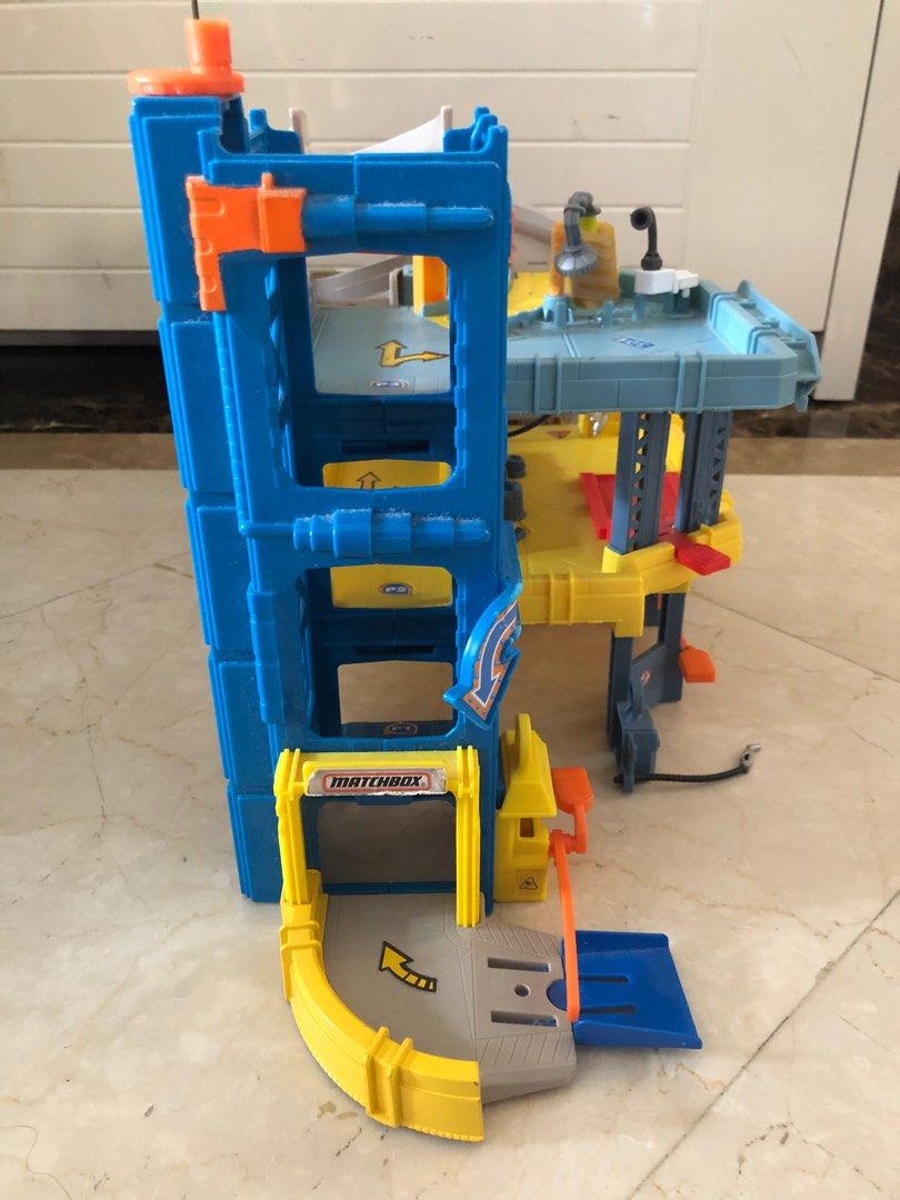 Matchbox Mission 4level Garage Playset, Hobbies & Toys, Toys & Games