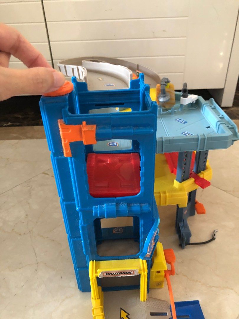 Matchbox Mission 4level Garage Playset, Hobbies & Toys, Toys & Games