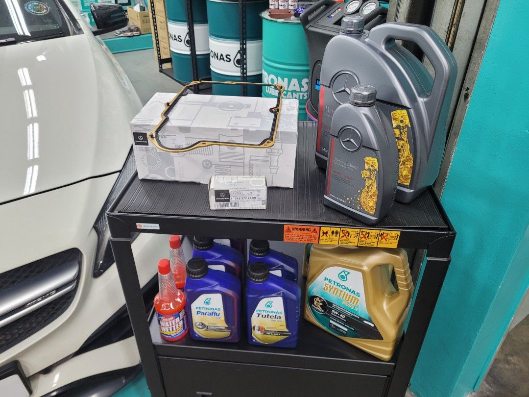 Mercedes Benz A Class A45 (W176) Petronas Syntium 3000 E 5W40 Fully