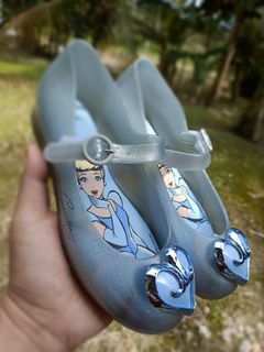 (Category: ) located in . Submitted by ummupreloved1705 (Listing ID 1200582143, Image 1). Description: .