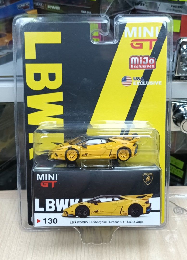 MINI GT No130