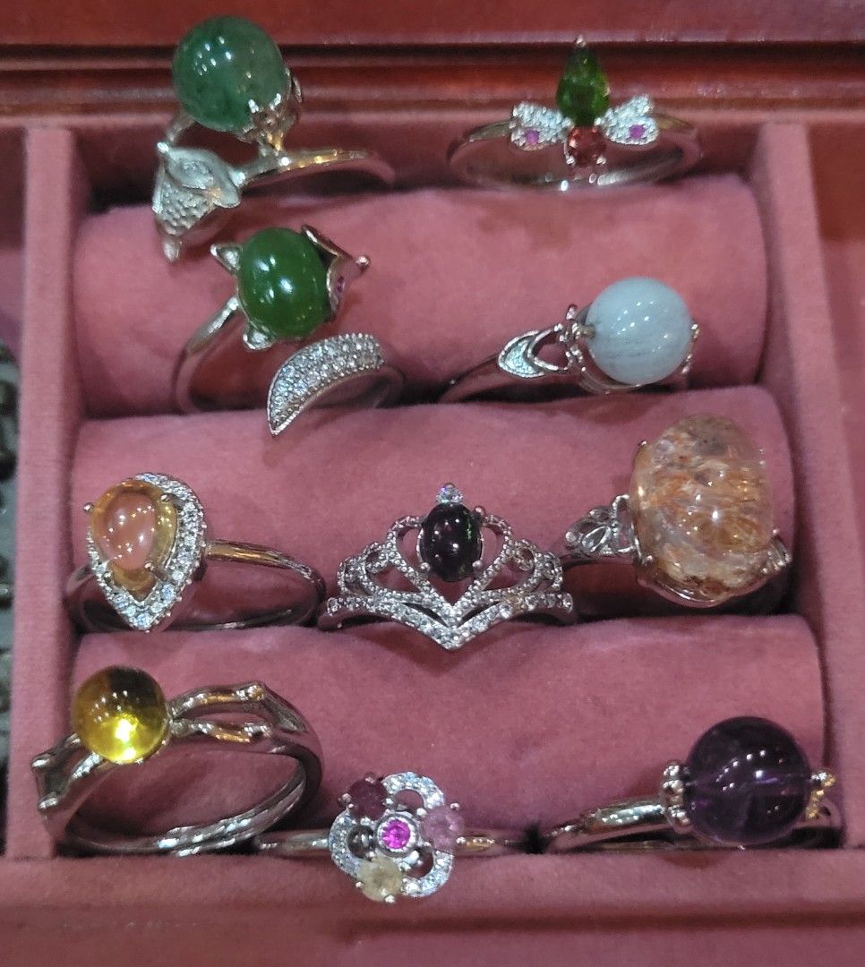 Clearance deals gemstone rings