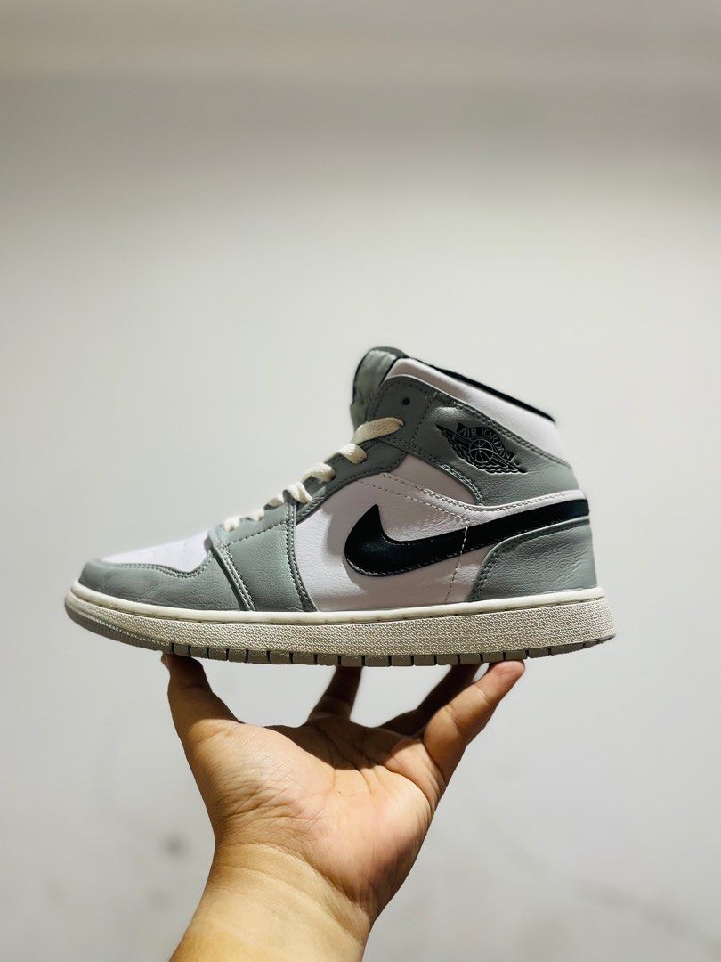 Atmosphere Grey J1 Cool Grey Nike Smoke Grey Jordan Retro High - Main Image