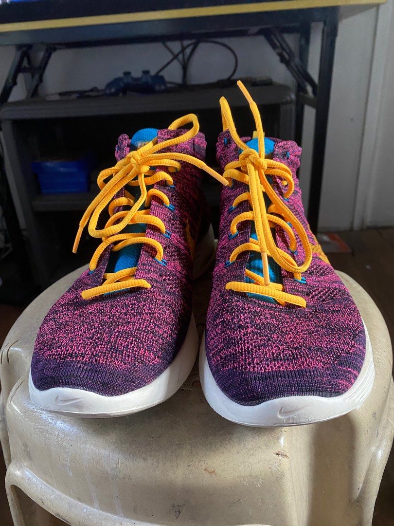 Nike free flyknit top chukka grand purple