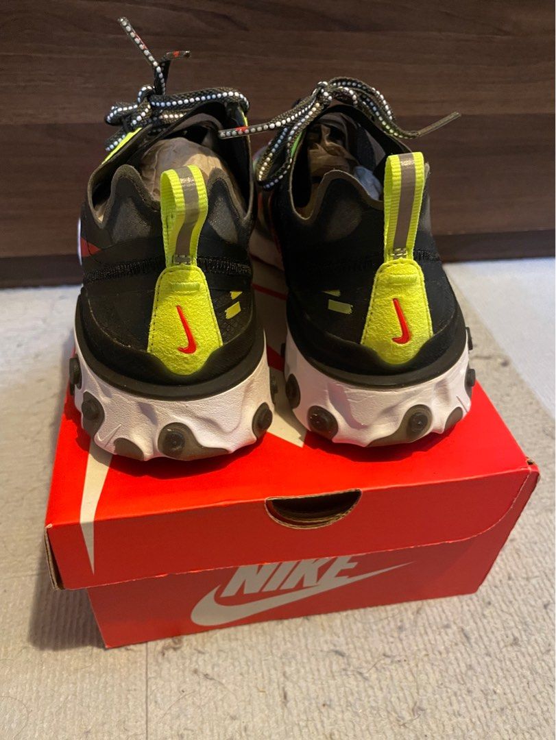 Nike React Element 87 （分類：波鞋）位於 Hong Kong。 由 milk_teapig 提交（商品編號 1198646807，圖片 6）。簡介： Brand New US9。
