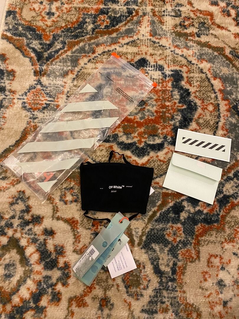 Off-white cloth face mask (Category: Face Masks & Face Shields) located in Davao. Submitted by cobie- (Listing ID 1200574570, Image 2). Description: Off-white cloth face mask Brand new bought from Off-white manila with sticker and Off-white card Negotiable .