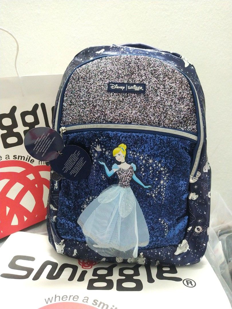 School bags store for girls smiggle