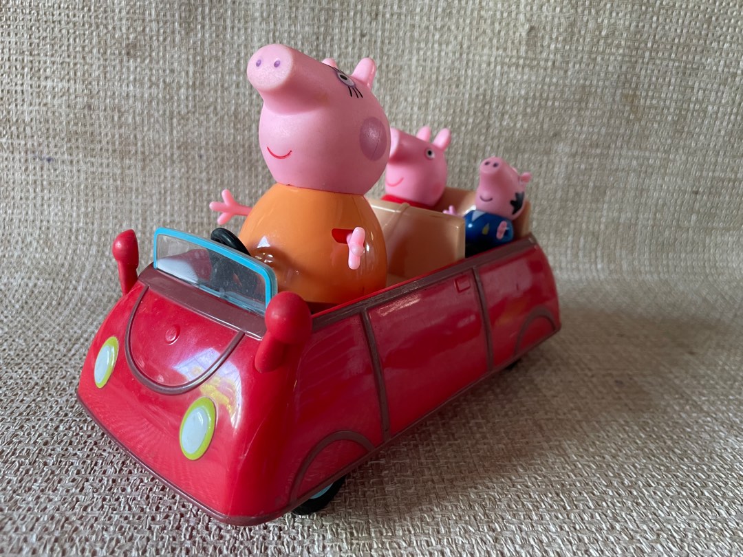 Peppa Pig family car with figure, Hobbies & Toys, Toys & Games on Carousell
