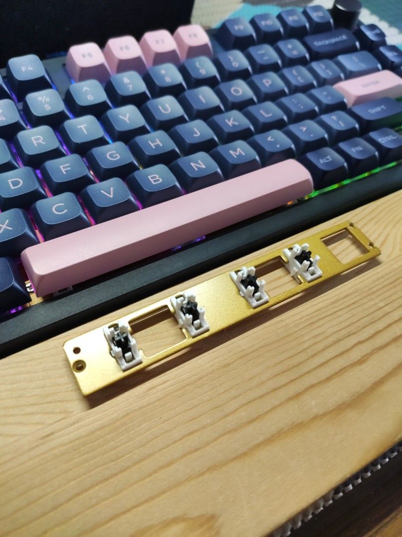 Prebuilt Tuned SKYLOONG GK75 Mechanical Keyboard (multi knob location