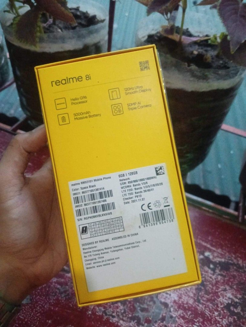 Realme 8i (Category: Realme) located in Manila. Submitted by skychoochoo (Listing ID 1200472969, Image 3). Description: For sale or swap Realme 8i 6/128 6999 selling 8k swapping No issue Complete package Makinis pwede sa maselan Manila area Or nearby meet up.