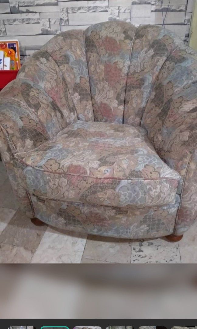 Sala set ( 2Arm chair only ) (Category: Sofas) located in Quezon City. Submitted by crystal.murano (Listing ID 1200556743, Image 3). Description: fabric floral / shell design l 3 seater sofa 2 arm chair imported made australia.