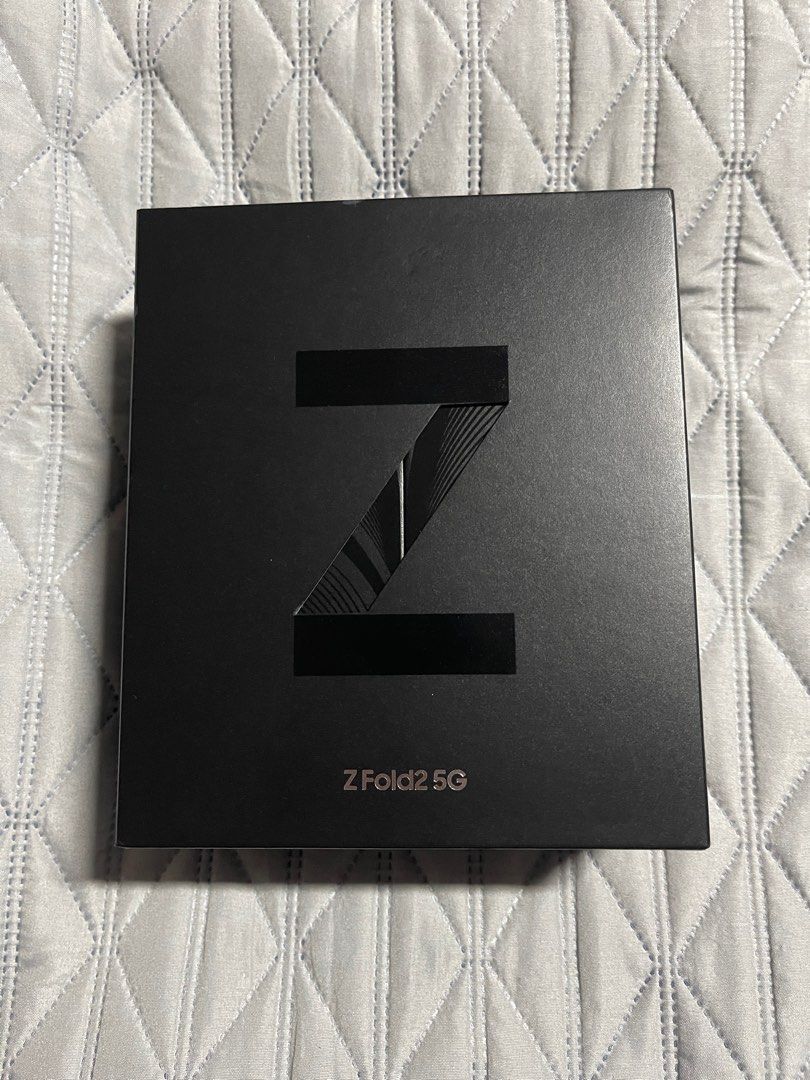 Samsung Galaxy Z Fold 2 (Category: Samsung) located in Pasig City. Submitted by chiccochoco (Listing ID 1200459140, Image 1). Description: Samsung Galaxy Z Fold 2 256gb Storage Open-sim Model Bought back in November 2020, last used on August 2022 Battery is in very good condition, (phone has never died) No scratches or dents on the phone as well Complete with all inclusions (AKG earphones, charger + brick, etc.) never used.