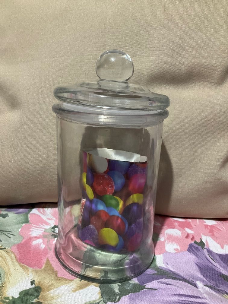 Thick Cylindrical Jar with airtight cover (Category: Food Organization & Storage) located in Quezon City. Submitted by cynlchan (Listing ID 1200519668, Image 1). Description: Measuring 5.25” in height and 3.5” in diameter, this nice jar can be used to contain almost anything from sugar to candies to cotton balls.