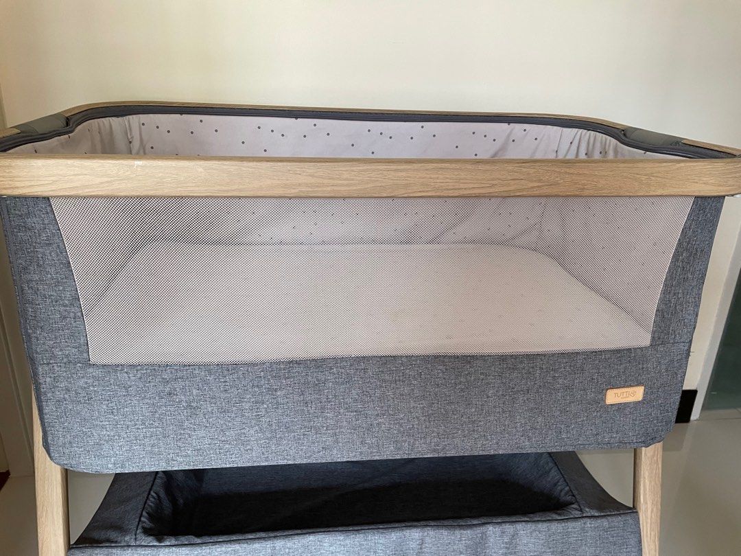 Tutti Bambini CoZee Bedside CoSleeper Crib Oak and Charcoal, Babies