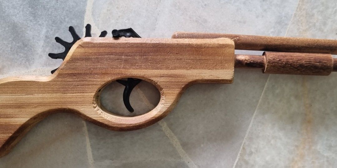 Wooden rubber band gun, Hobbies & Toys, Toys & Games on Carousell
