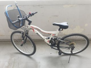 (Category: ) located in . Submitted by eggtatkong (Listing ID 1200425294, Image 1). Description: .
