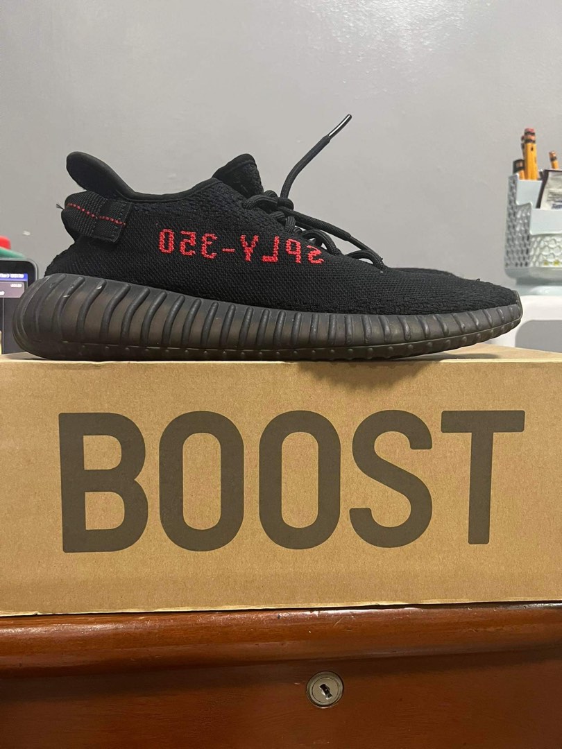 yeezy 350v2 black