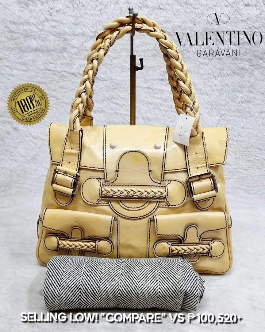 Authentic VALENTINO GARAVANI