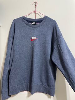 全新 Nike 特殊色大學t 尺寸L 誠可議價