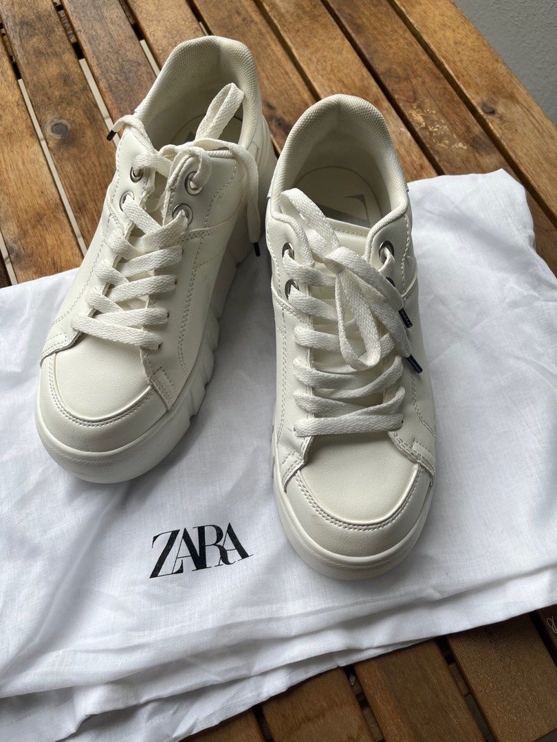 Zara 2025 flatform trainers